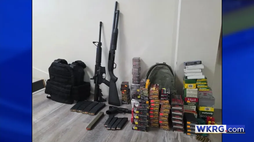 Synagogue attack plot foiled in Alabama, 1 arrested, weapons seized, officials say